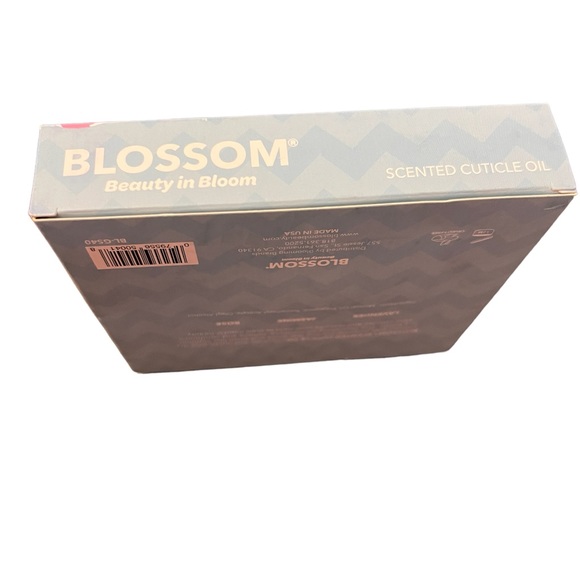 Blossom and Beauty Scented Cuticle Oil Lavender Jasmine and Rose NWT - Picture 3 of 4
